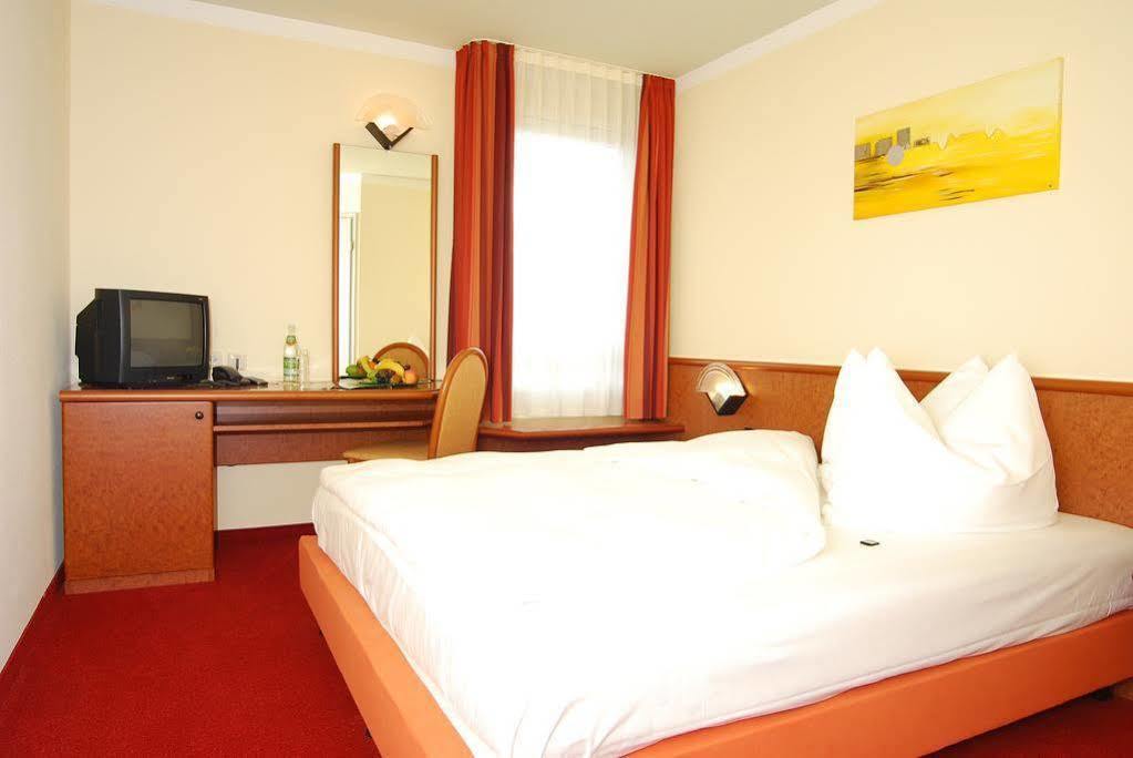 CiTTy Hotel Schweinfurt Exterior foto